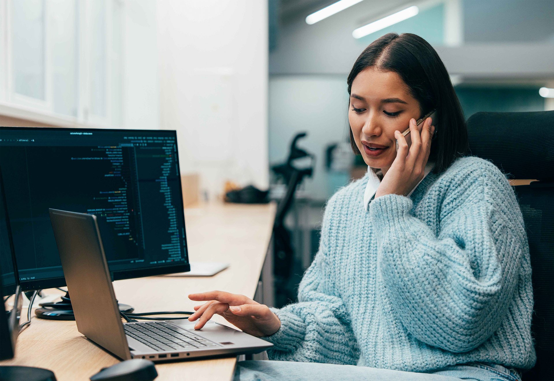 Young_Woman_Working